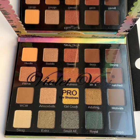 Violet Voss Like A Boss - PRO Eyeshadow Palette - Picture 9 of 11